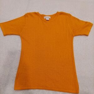 VTG RALSEY Women Size S Pullover Short Sleeve Knit Sweater Top Soft Orange